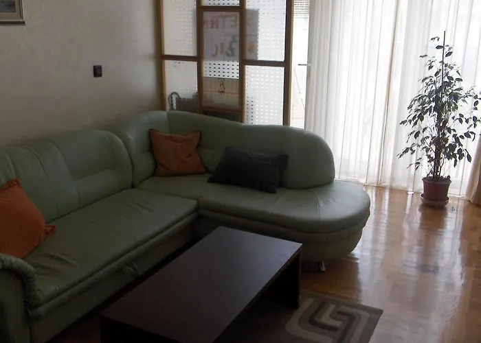 Okuka Apartamento Split