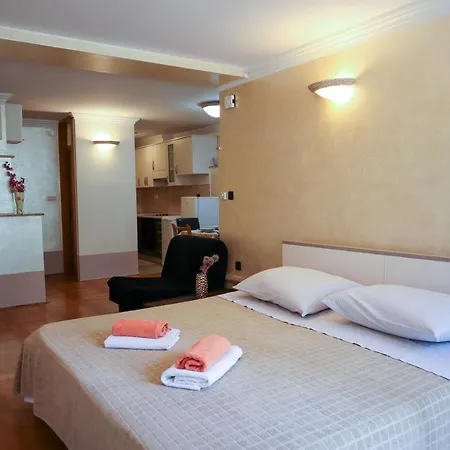 Apartment Okuka